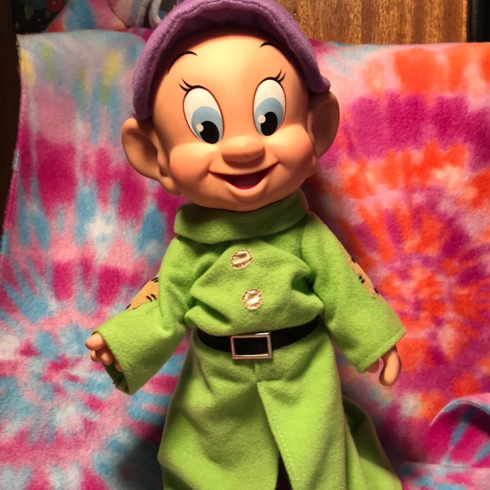 Whistling Dopey 12” Doll
